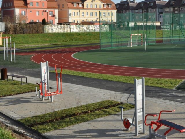 Prace modernizacyjne stadionu przy ul. Polnej zakończone. Dofinansowanie z PROW. Prace modernizacyjne stadionu przy ul. Polnej zakończone. Dofinansowanie z PROW.