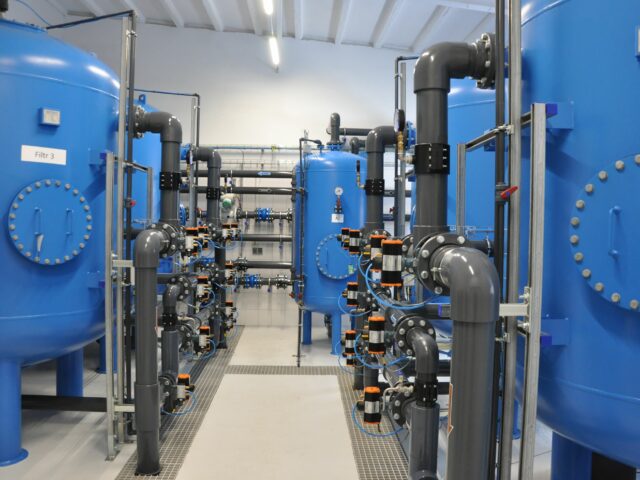 Rozbudowa stacji uzdatniania wody  w Sypanicy wraz z budową lokalnej oczyszczalni ścieków w Laskowicach zakończona